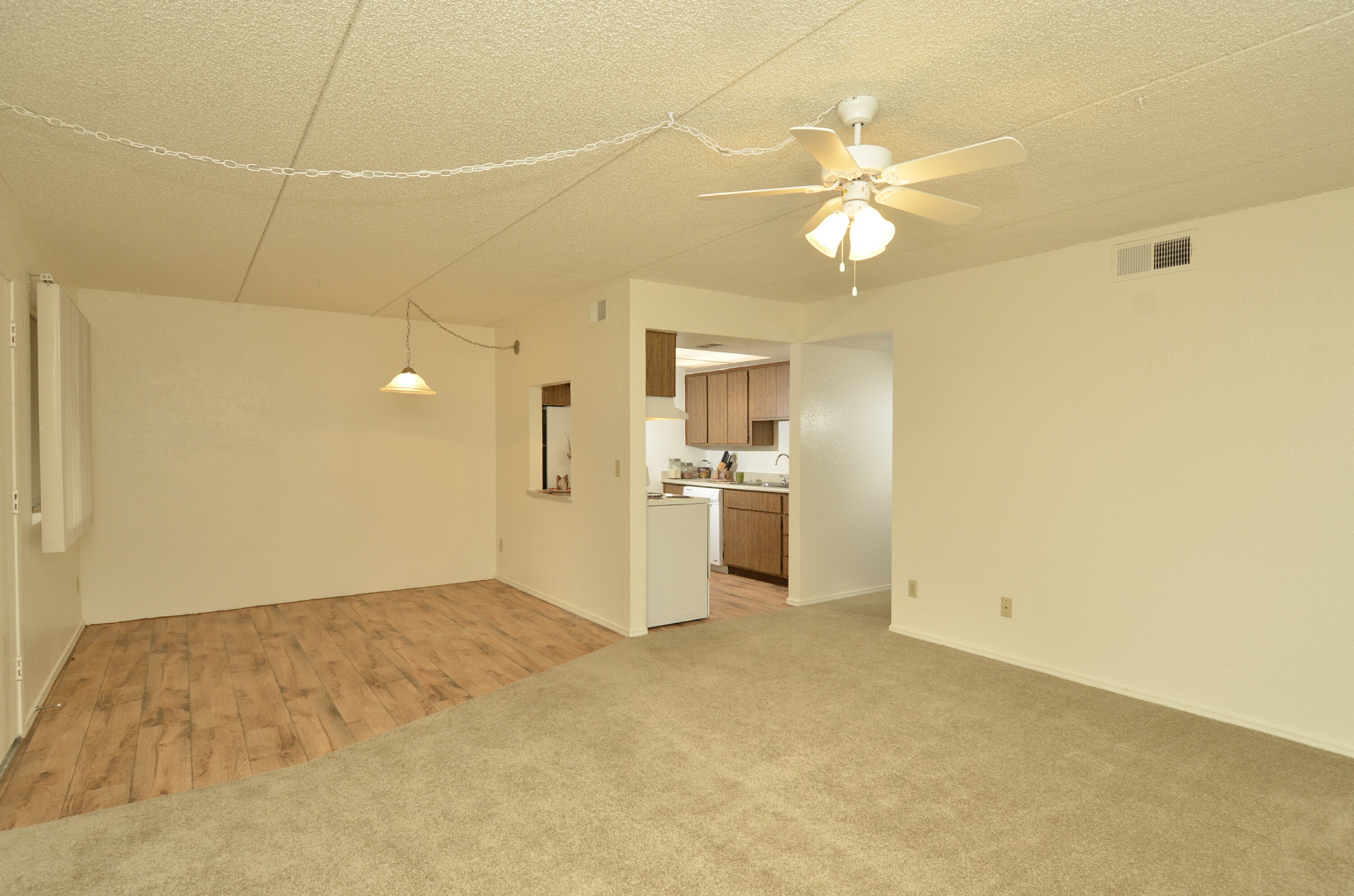 Orange Tree Villa Apartments photo 3